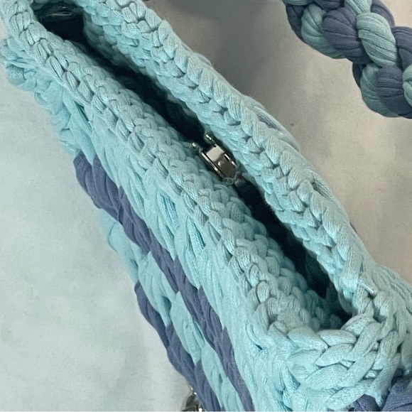 Handmade tshirt yarn honeycomb pattern bag - Picture 6 of 9